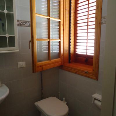Bathroom 2 - 1